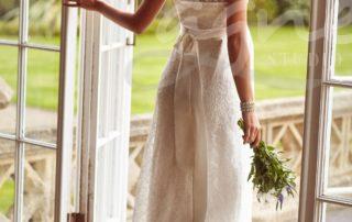svatebni-tehotenske-saty-Vanessa Lace Maternity Wedding Gown Ivory Long
