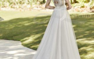 svatební šaty s tylovou sukní