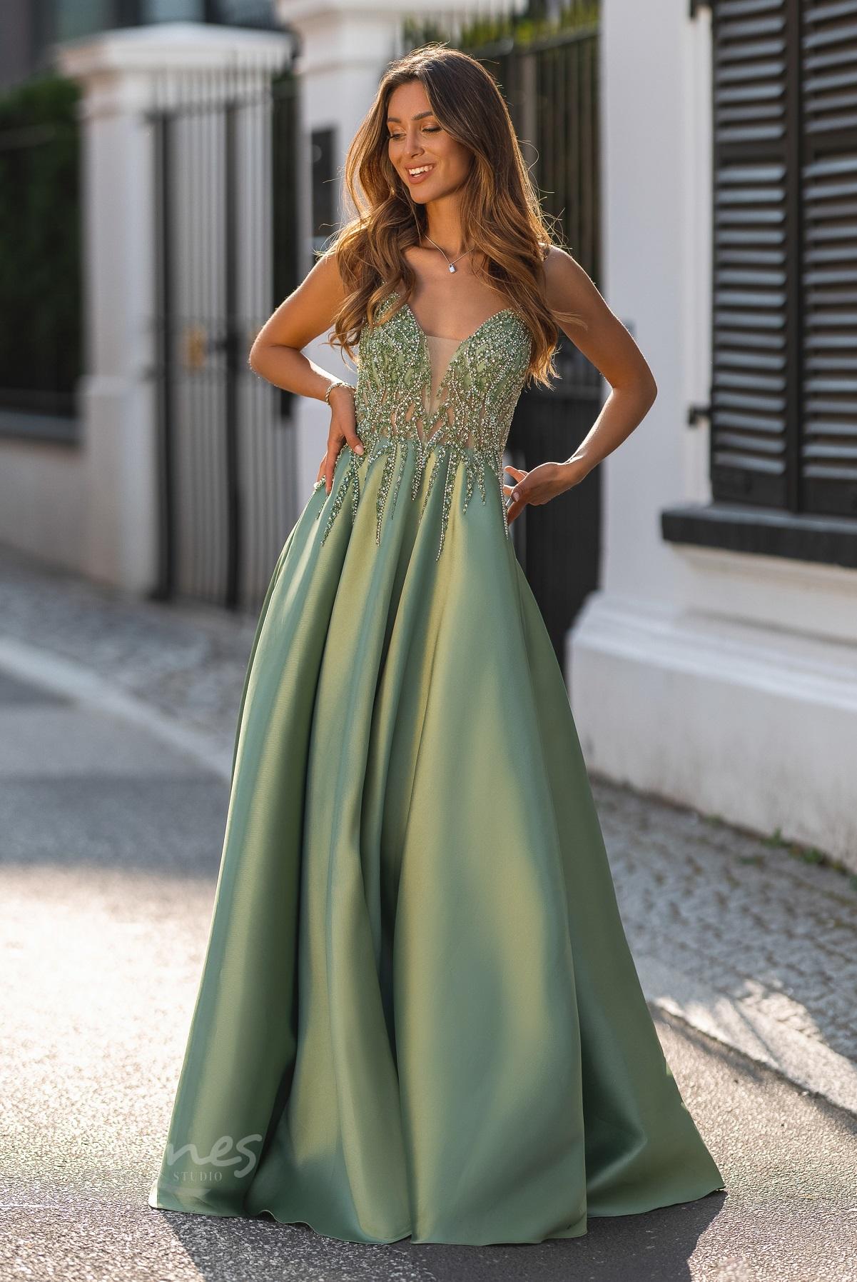 spolecenske-saty-na-maturitni-ples-0684_Jade_zelene_evening-dress-made-of-mikado-with-rhinestones-in-moonlight-jade_4