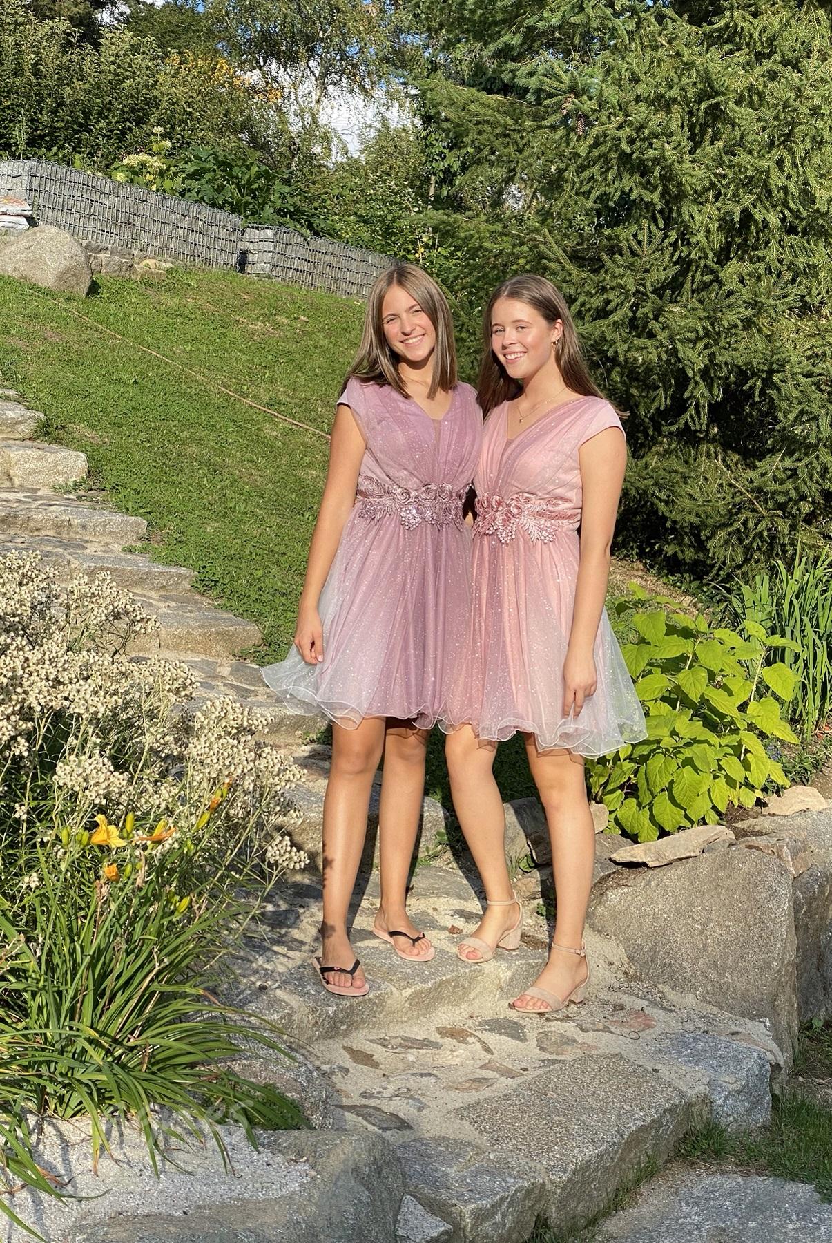 saty-do-tanecnich-koktejlky-kratke-pro-druzicky-studioagnes-IMG_2293