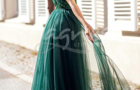 spolecenske-saty-plesove-na-maturitni-ples-s-tylovou-sukni-zelene-forest-green-CHK0679_2 šaty na maturák zelené