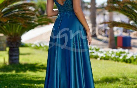 spolecenske-saty-na-maturitni-ples-se-satenovou-sukni-zeleno-modre-CHK0818_Peacock_Green_3