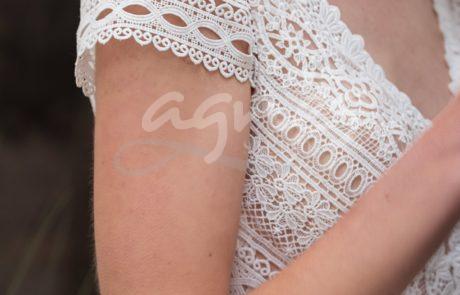 svatebni-saty-splyvave-s-kratkym-rukavem-sifonovou-sukni-ASIA-4