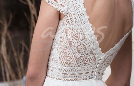 svatebni-saty-splyvave-s-kratkym-rukavem-sifonovou-sukni-ASIA-5