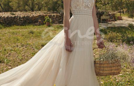 svatebni-saty-splyvave-s-tylovou-sukni-studioagnes-boho-weddingdress-GINGER-1