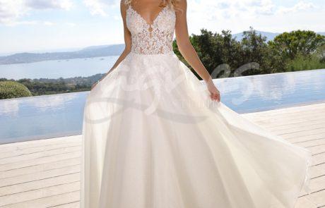 studioagnes_svatebni-saty-satenove-vystrih-v-s-vleckou-svatba-v-kostele-prirode-BLAYR-B