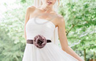 svatebni-saty-splyvave-hedvabi-boko-vintage-kuessdiebraut-faye-pearl-3