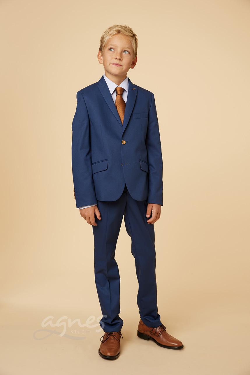 chlapecky-oblek-spolecensky-na-svatbu-modry-7616552_