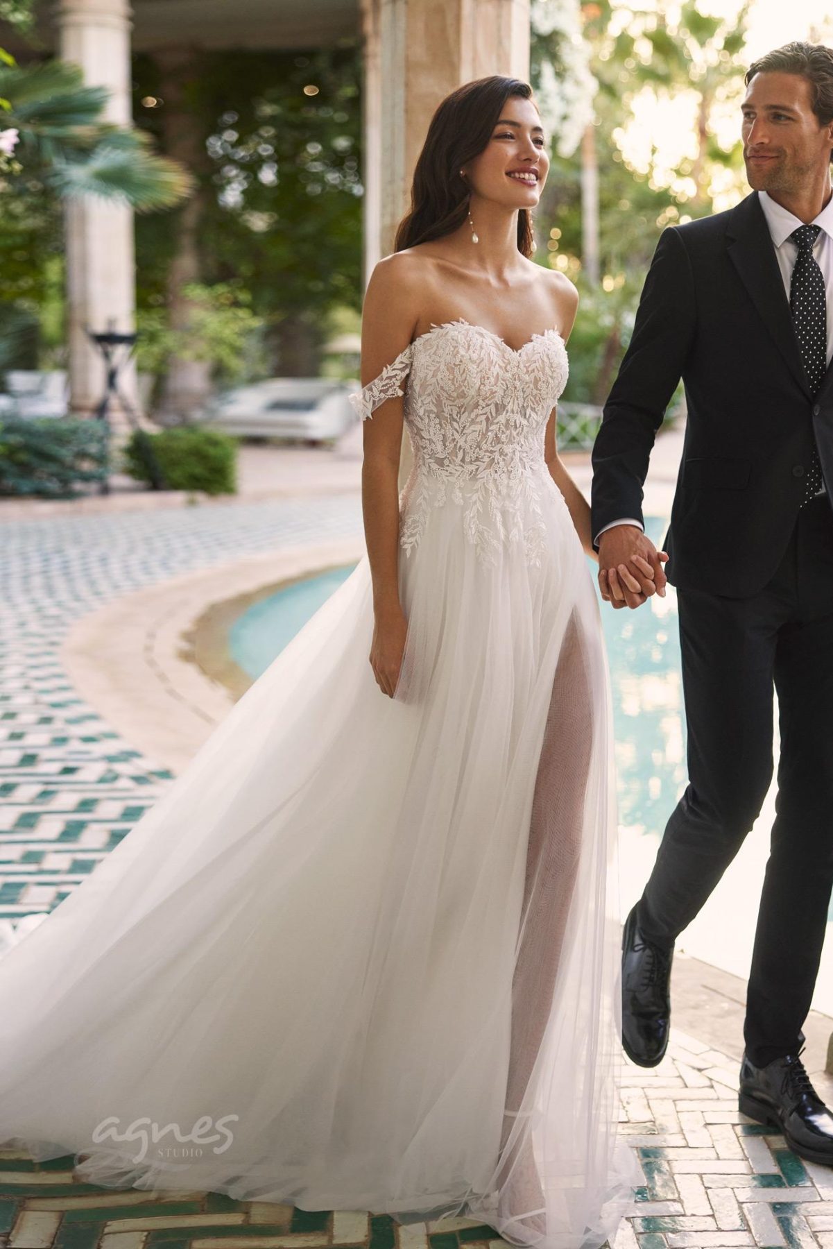 svatebni-saty-studio-agnes-praha-8N40_ARIELA_ADRIANA_ALIER_1