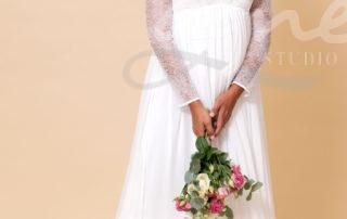 svatebni-saty-tehotenske-s-dlouhym-rukavem-LEAH_LEAGIL_zoom3