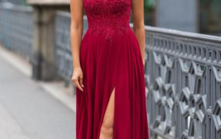 studioagnes-splyvave-spolecenske-saty-na-maturitni-ples-chk0776-rio-red