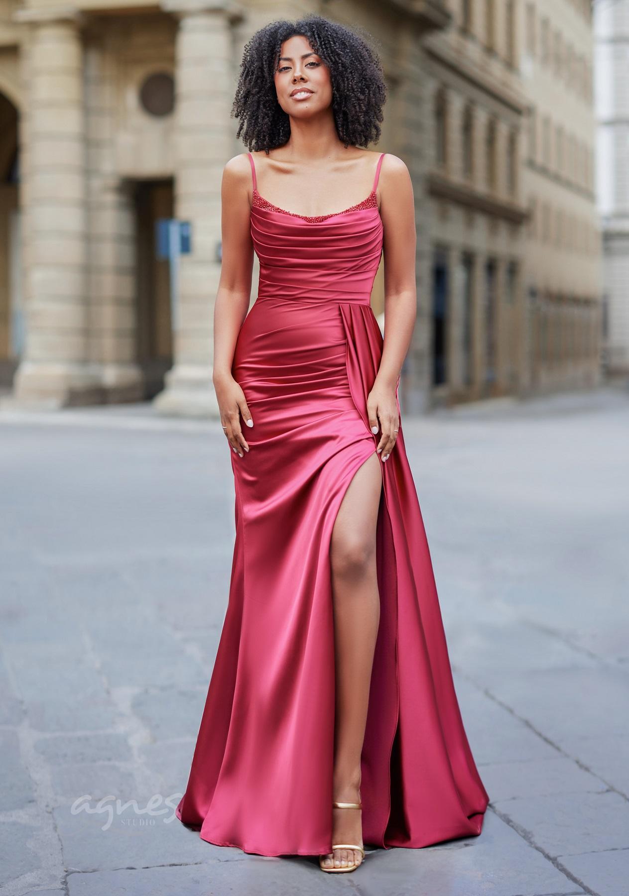 studioagnes-plesove-spolecenske-saty-na-maturitni-ples-CHK0993_Rio Red_1