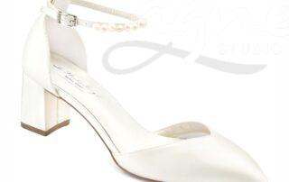 studioagnes_svatebni_obuv_sandaly_smetanove_ivory_madison_1