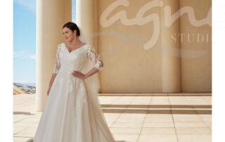 studioagnes-svatebni-saty-pro-plnostihle-xxl-ghita-martha-blanc-1