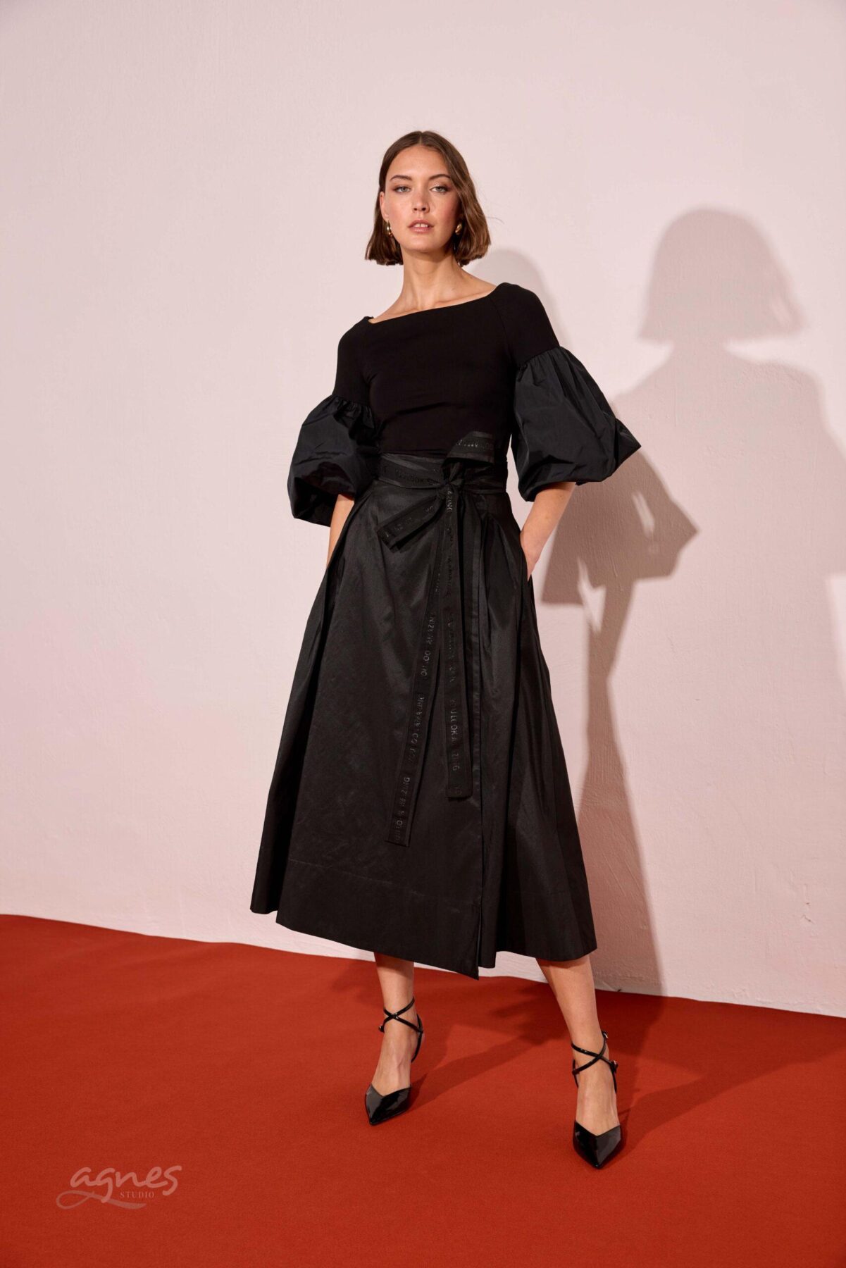 Studioagnes-dvoudilne-spolecenske-saty-cerne-sukne-52016 WOMEN’S SKIRT WITH BOW5201852016o-scaled