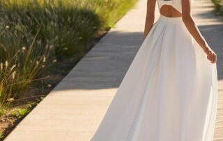 Studioagnes-svatebni-saty-1N62_SUYIN_ADRIANA_ALIER_3