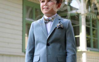 studioagnes-chlapecky-oblek-svetle-zeleny-Produkt_335_5