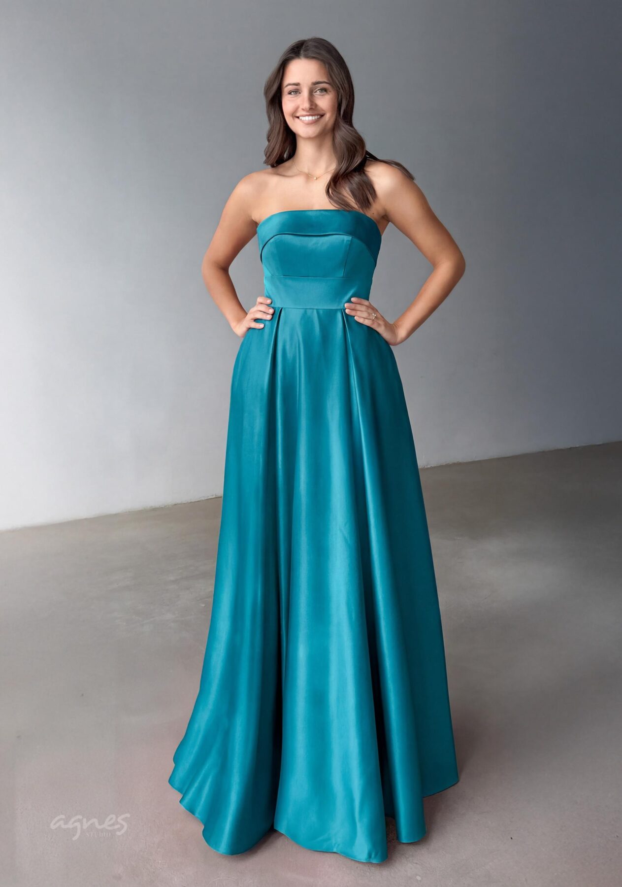 Studioagnes_vecerni-spolecenske_saty-na-maturitni-ples_promdress_satenove_1262_Lake_Blue_modre_petrol_1